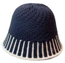 Load image into Gallery viewer, Hot Sale Winter Knitted Beanie Cap Wholesale Manufacture Price Knitted Hat WMZ39
