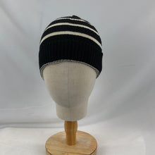 Load image into Gallery viewer, Hot Sale Winter Knitted Beanie Cap Wholesale Manufacture Price Knitted Hat WMZ20
