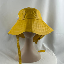 Load image into Gallery viewer, New Style Custom Logo Summer Hat With Remvable Neck Cover Plain Color Sun Hat JKL06
