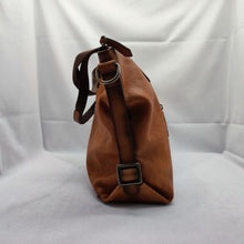 Load image into Gallery viewer, Travel duffel bag for Men Retro bag Leather bag for working FGRE03
