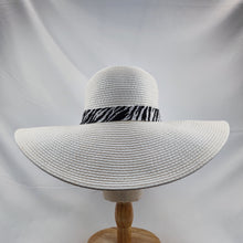 Load image into Gallery viewer, Adult Luxury Breathable French Premium Quality Straw Hat Trendy Boater Hat SHW07

