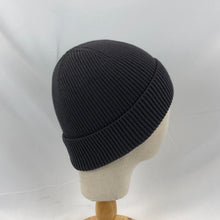 Load image into Gallery viewer, Hot Sale Winter Knitted Beanie Cap Wholesale Manufacture Price Knitted Hat WMZ09
